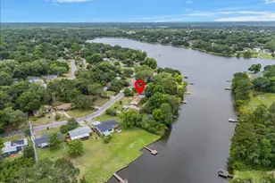 6209 E Shore Dr, Pensacola, FL 32505 - Photo 6