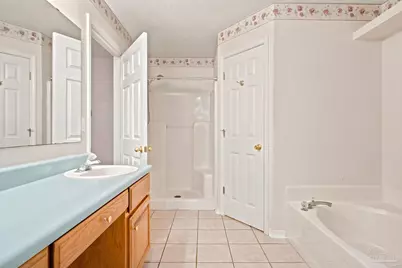 6000 Yellow Rose Dr, Pensacola, FL 32526 - Photo 18