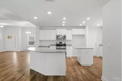 5176 Emmaline Ln, Milton, FL 32570 - Photo 10