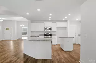 5176 Emmaline Ln, Milton, FL 32570 - Photo 10