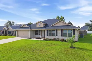 5176 Emmaline Ln, Milton, FL 32570 - Photo 2