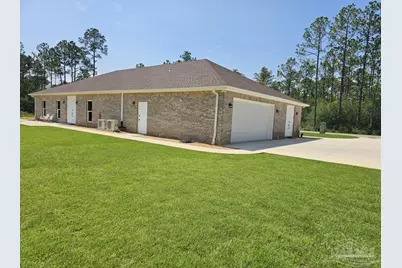 5801 San Blas St, Milton, FL 32583 - Photo 4