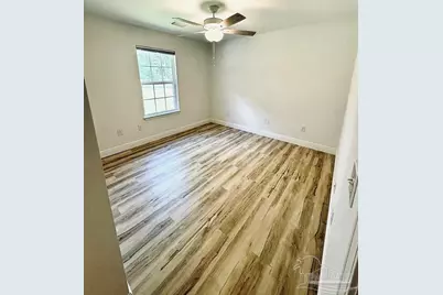 1910 W Kingsfield Rd, Cantonment, FL 32533 - Photo 6