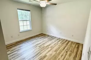 1910 W Kingsfield Rd, Cantonment, FL 32533 - Photo 6
