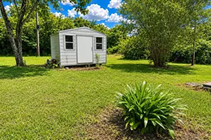 3301 N Century Blvd, McDavid, FL 32568 - Photo 10