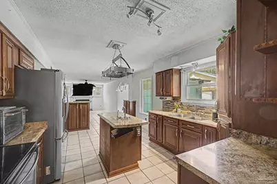1166 Eula St, Gulf Breeze, FL 32563 - Photo 12