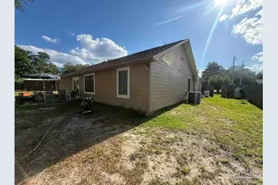 2706 Woodbury Ct, Navarre, FL 32566 - Photo 8
