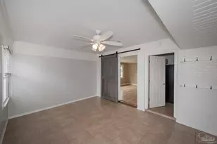 1700 E Anderson St, Pensacola, FL 32503 - Photo 40