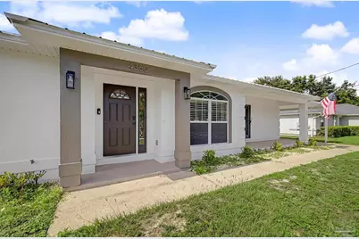 4360 Marilyn Ct, Gulf Breeze, FL 32563 - Photo 2