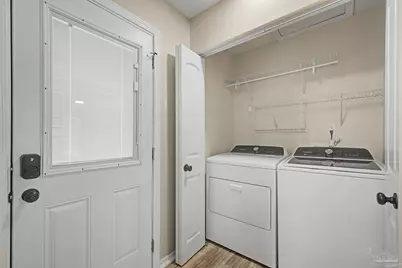 4360 Marilyn Ct, Gulf Breeze, FL 32563 - Photo 24
