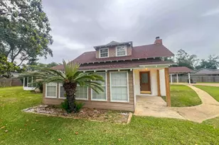 5926 Saufley Pines Rd, Pensacola, FL 32526 - Photo 1