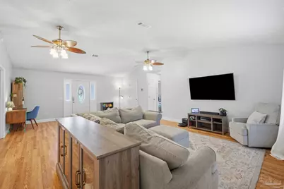 2711 Penn St, Navarre, FL 32566 - Photo 14