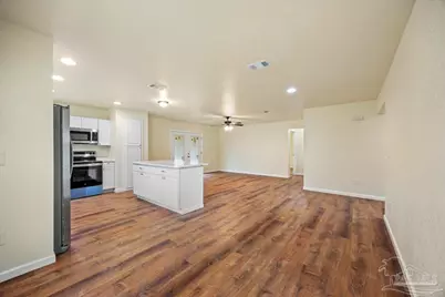715 Edwards St, Pensacola, FL 32507 - Photo 20