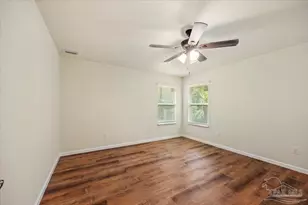 715 Edwards St, Pensacola, FL 32507 - Photo 24