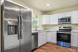 715 Edwards St, Pensacola, FL 32507 - Photo 22