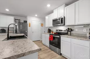 6184 Secretariat Wy, Pensacola, FL 32526 - Photo 8