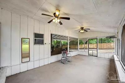 671 Georgia St, Crestview, FL 32536 - Photo 12