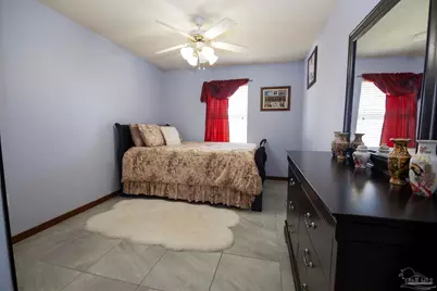 8213 Hartington Dr, Navarre, FL 32566 - Photo 18