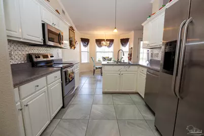 8213 Hartington Dr, Navarre, FL 32566 - Photo 8