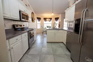 8213 Hartington Dr, Navarre, FL 32566 - Photo 8