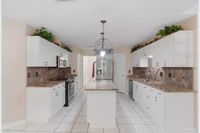 5108 Pine Hollow Dr, Pensacola, FL 32505 - Photo 10