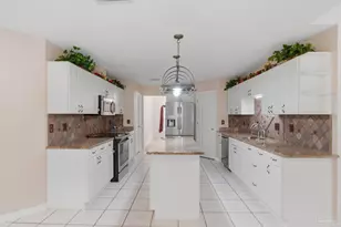 5108 Pine Hollow Dr, Pensacola, FL 32505 - Photo 10