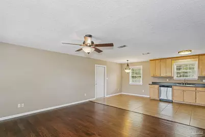 4071 Diamond St, Pace, FL 32571 - Photo 6