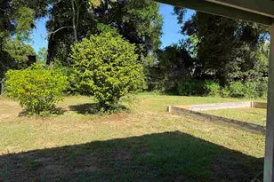 8108 Ridgefield Rd, Pensacola, FL 32514 - Photo 18