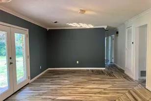 8108 Ridgefield Rd, Pensacola, FL 32514 - Photo 32