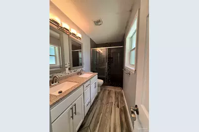 8108 Ridgefield Rd, Pensacola, FL 32514 - Photo 42