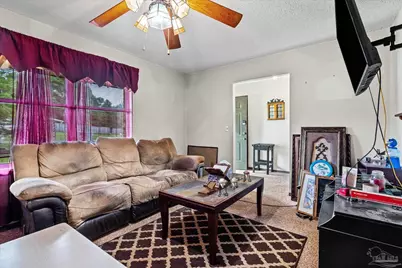 6201 Silver Oak Dr, Milton, FL 32570 - Photo 4