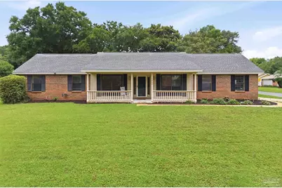 1305 Calcutta Dr, Gulf Breeze, FL 32563 - Photo 1