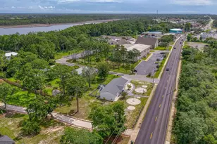 13690 Innerarity Point Rd, Pensacola, FL 32507 - Photo 14