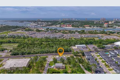 13690 Innerarity Pt Rd, Pensacola, FL 32507 - Photo 4