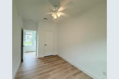 1901 N Davis Hwy, Pensacola, FL 32503 - Photo 16