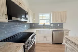 1901 N Davis Hwy, Pensacola, FL 32503 - Photo 8