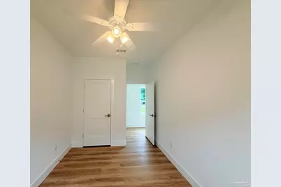 1901 N Davis Hwy, Pensacola, FL 32503 - Photo 18