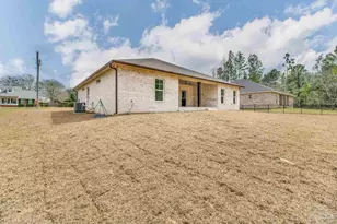 4310 Watkins St, Pace, FL 32571 - Photo 12