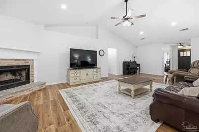 1787 Condor Dr, Cantonment, FL 32533 - Photo 8