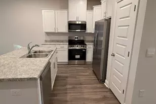 1306 Leeway Dr, Pensacola, FL 32507 - Photo 2