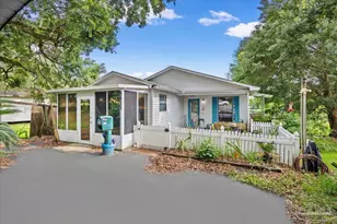 5411 Pond View Dr, Milton, FL 32570 - Photo 2