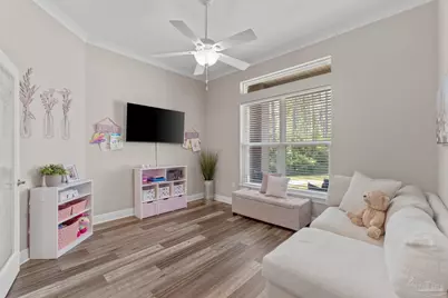 9073 E River Dr, Navarre, FL 32566 - Photo 18