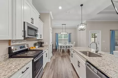 9073 E River Dr, Navarre, FL 32566 - Photo 14