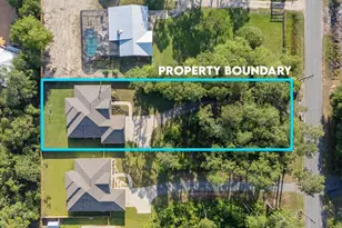 9073 E River Dr, Navarre, FL 32566 - Photo 2