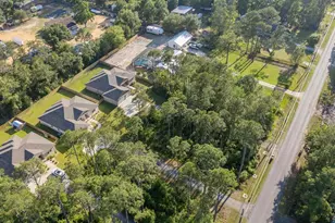 9073 E River Dr, Navarre, FL 32566 - Photo 36