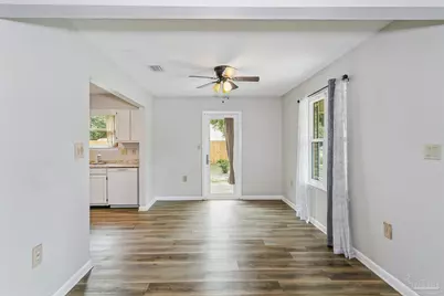 2182 Calle De Cantabria, Navarre, FL 32566 - Photo 8