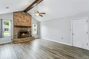 2182 Calle De Cantabria, Navarre, FL 32566 - Photo 6
