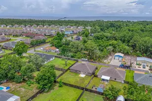 3613 Berkley Ln, Gulf Breeze, FL 32563 - Photo 48