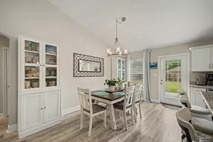 3613 Berkley Ln, Gulf Breeze, FL 32563 - Photo 10