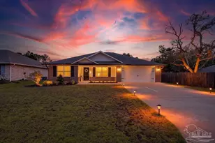3613 Berkley Ln, Gulf Breeze, FL 32563 - Photo 2